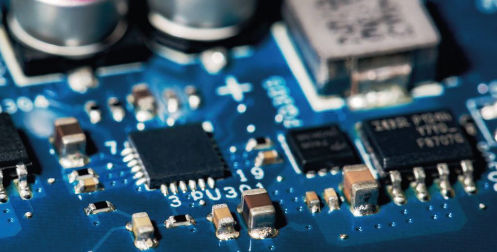 shutterstock_1692046_2racx-e1635941489537-1024x520 A close-up of computer chips.